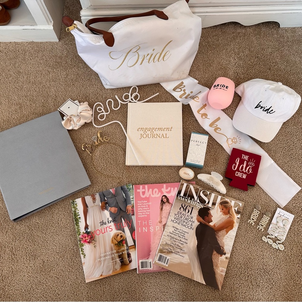 Bride to Be Set/lot !! Lots of items!